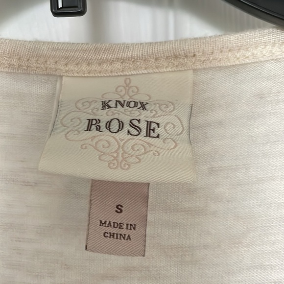 Knox Rose Sz S women’s cream boho crocheted tank. 16” wide. 18“ long from pit. - Picture 2 of 6